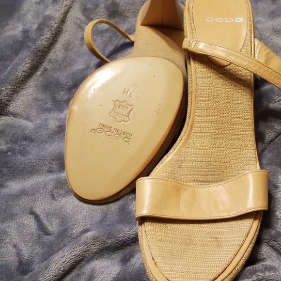Bebe Sandles - Picture 3 of 4